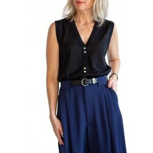 NEW MARLE foundations vest in black